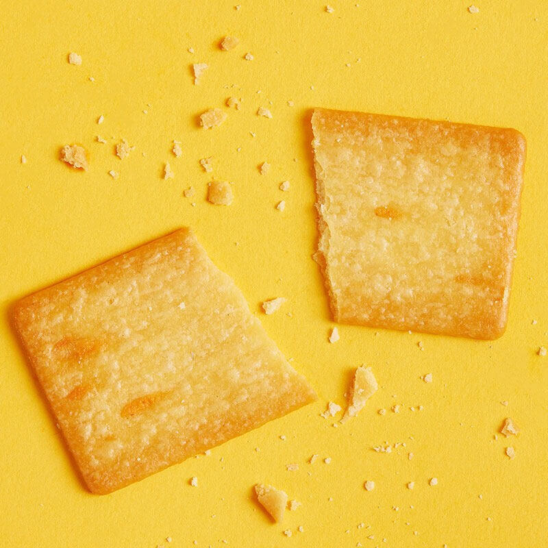 Aji Golden Knight Cheese Crackers 180g
